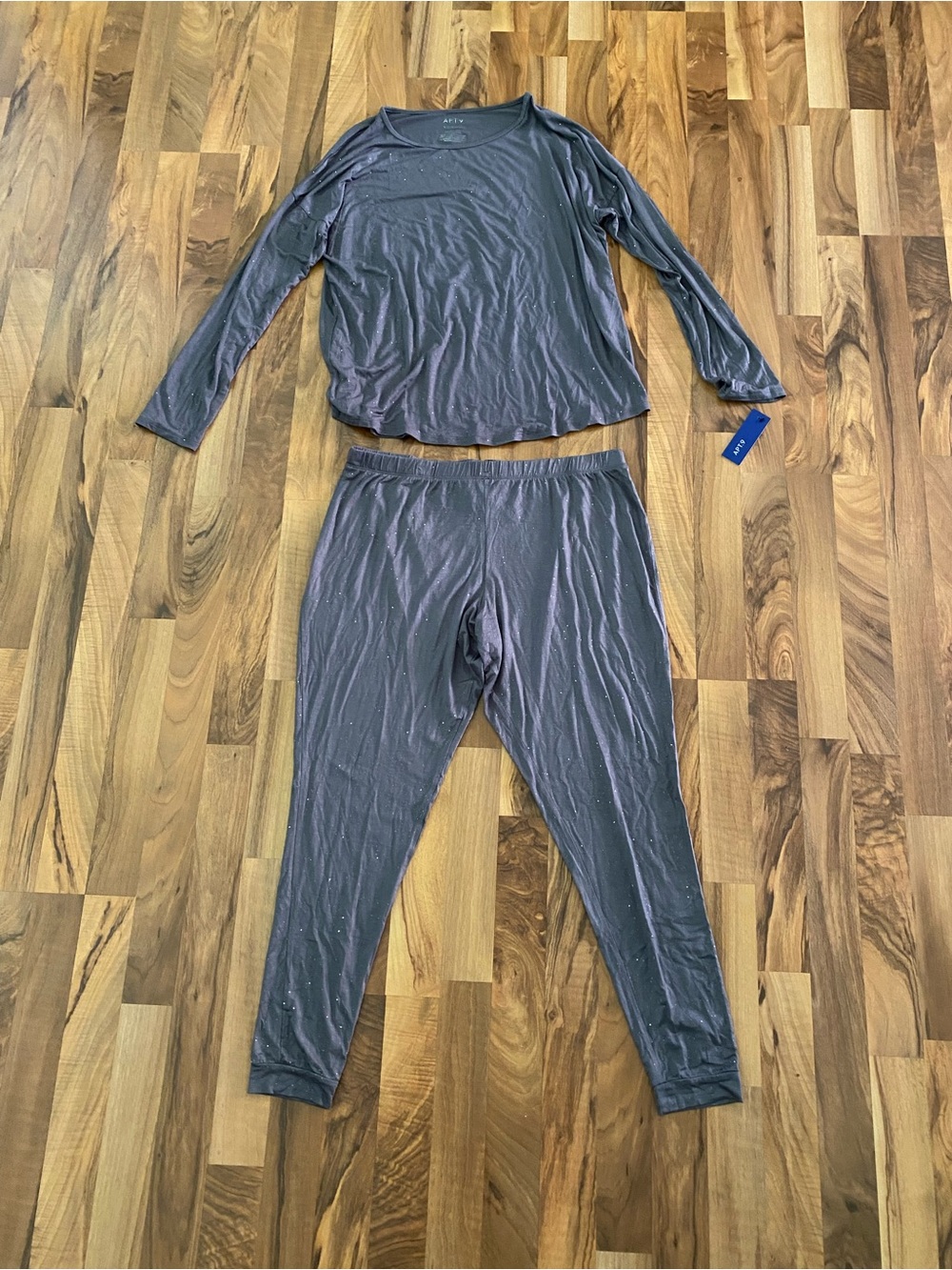 NWT Apt 9 gray sparkle pajamas set